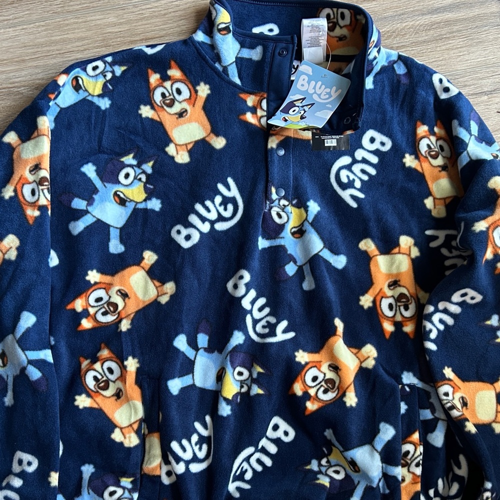 Adult Bluey Fleece Pullover